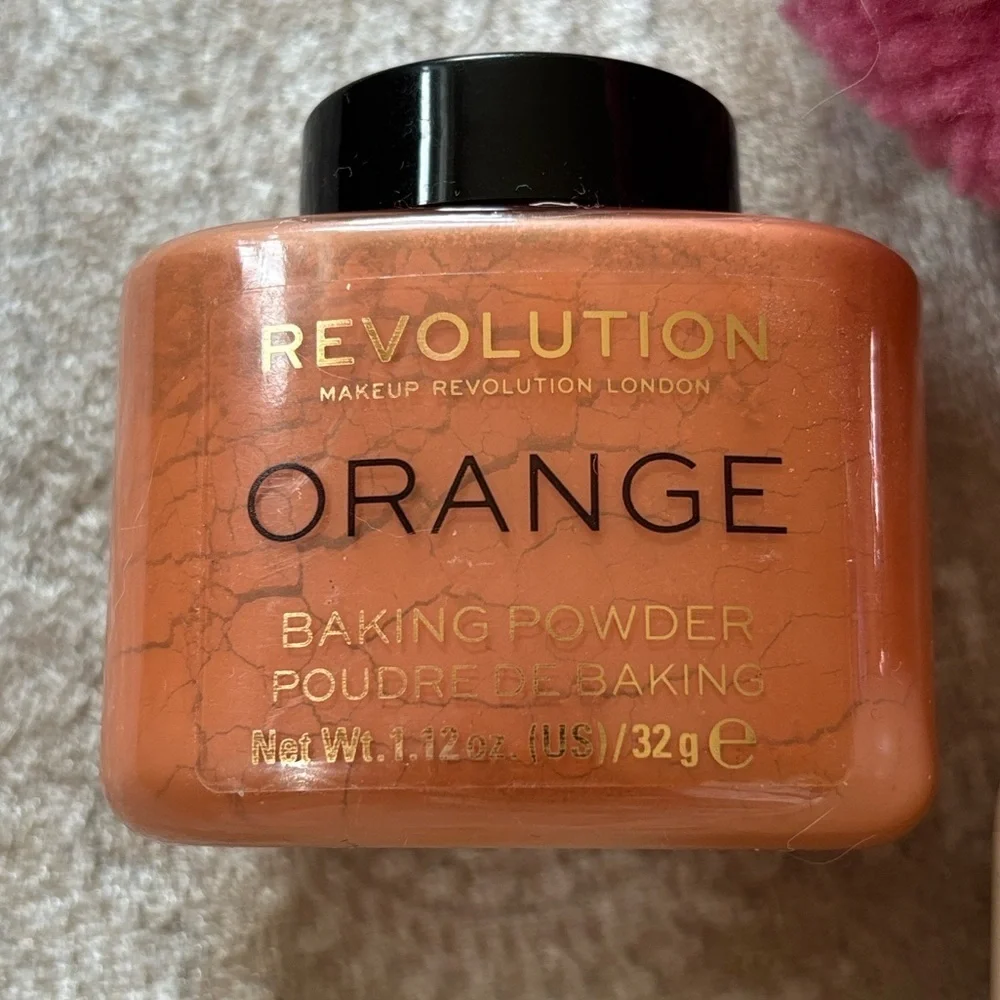 Makeup Revolution Set Foundation Baking Powder Oil Creator Bright Lights Palette